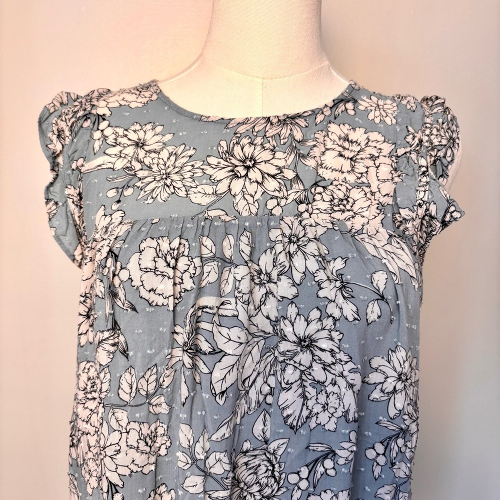 Pleione Floral Blue Cap Ruffle Sleeve Women's Top - Picture 2 of 14